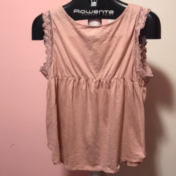 Blush Boho sleeveless top - Picture 2 of 2